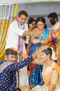 Producer Vallurupalli Ramesh's Son Maharshi Wedding Photos