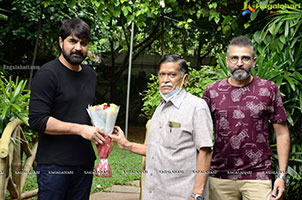 Srikanth Unveils First Look Of Kalakar 