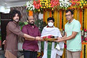 Sithara Entertainments-Siddhu Jonnalagadda Film Launch