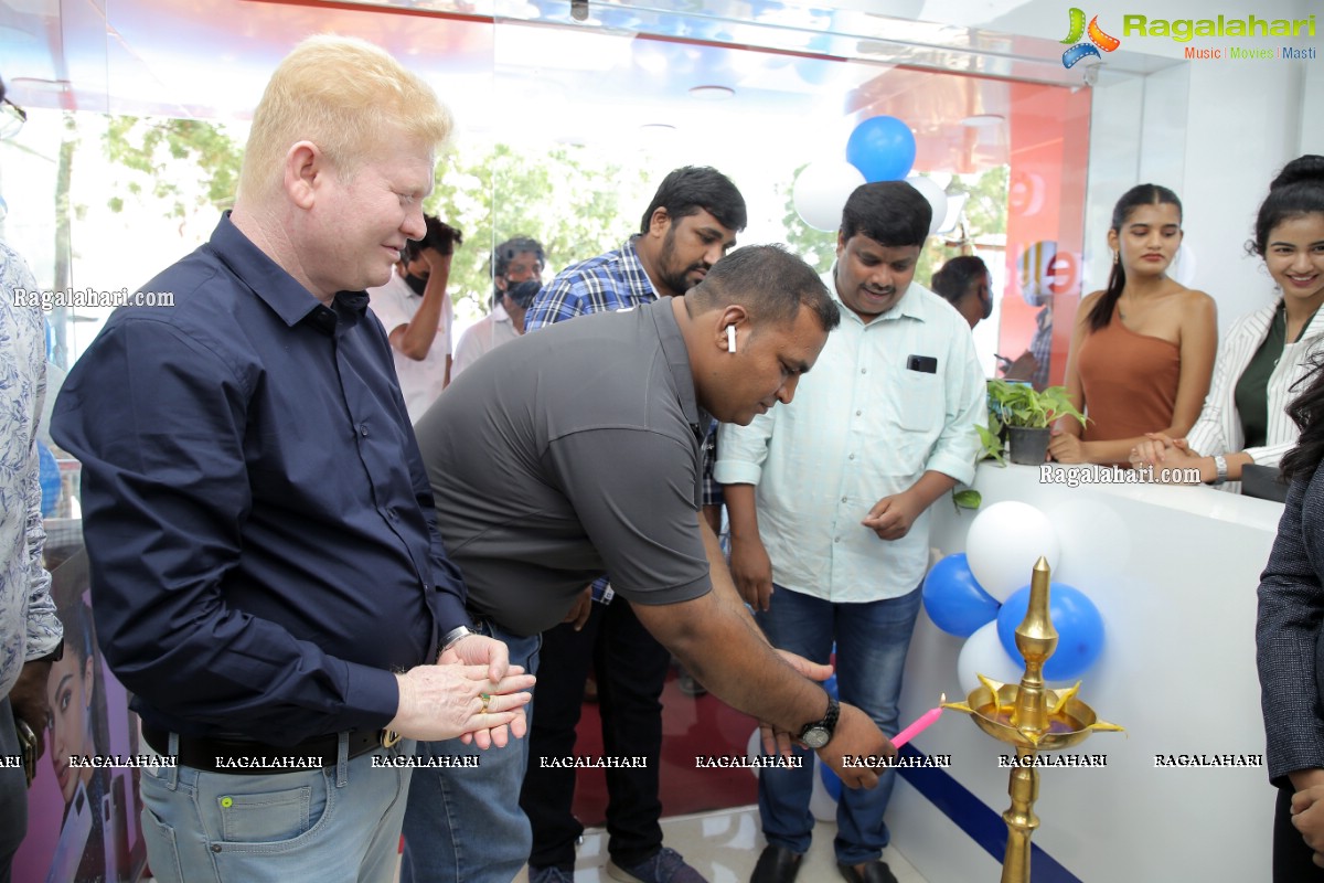 Cellbay 59th Store Launch at Nanakramguda