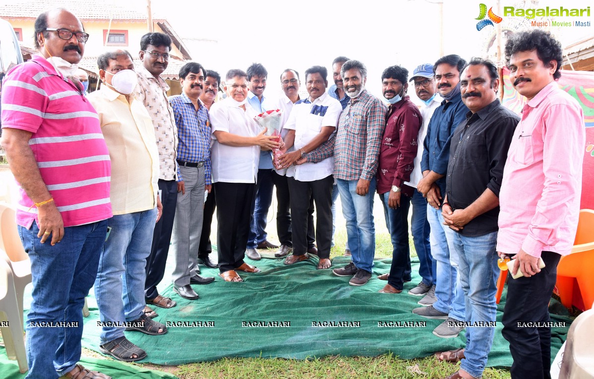 Telugu Film Critics Association Meets Chiranjeevi