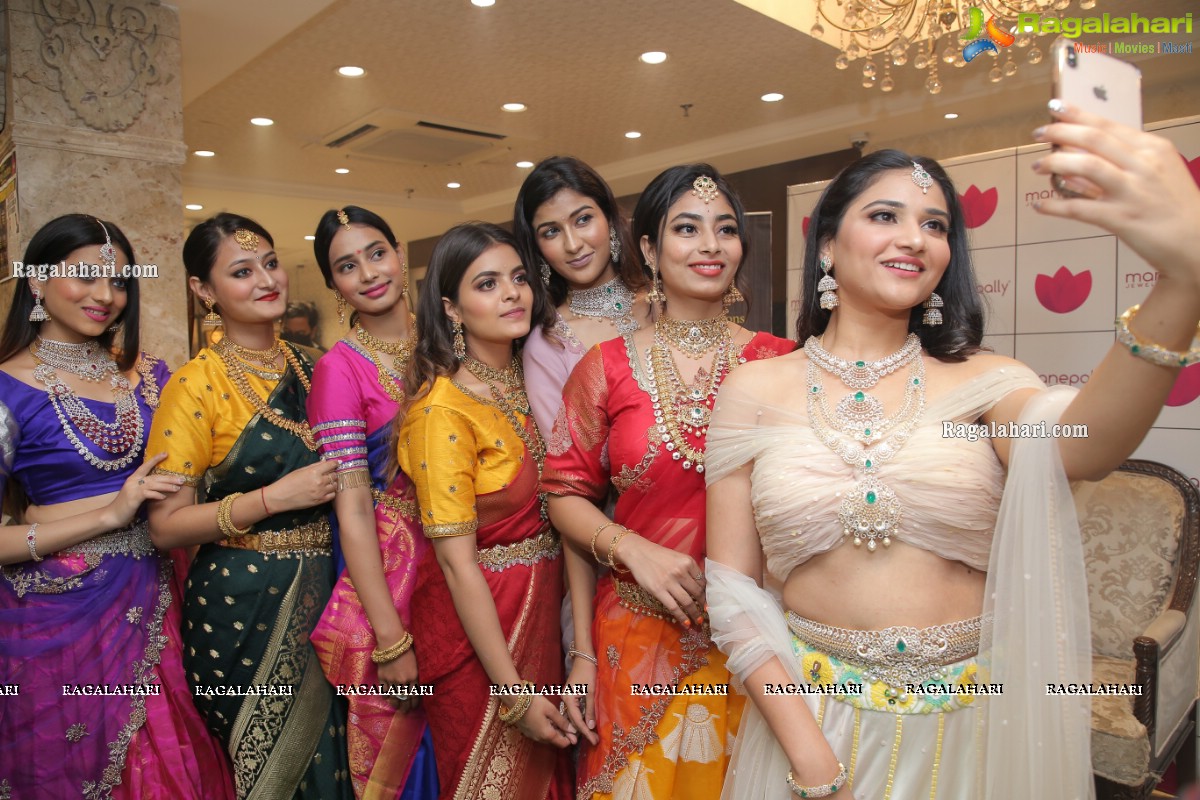 Manepally Jewellers Wedding Collection 2021 Launch at Panjagutta Store