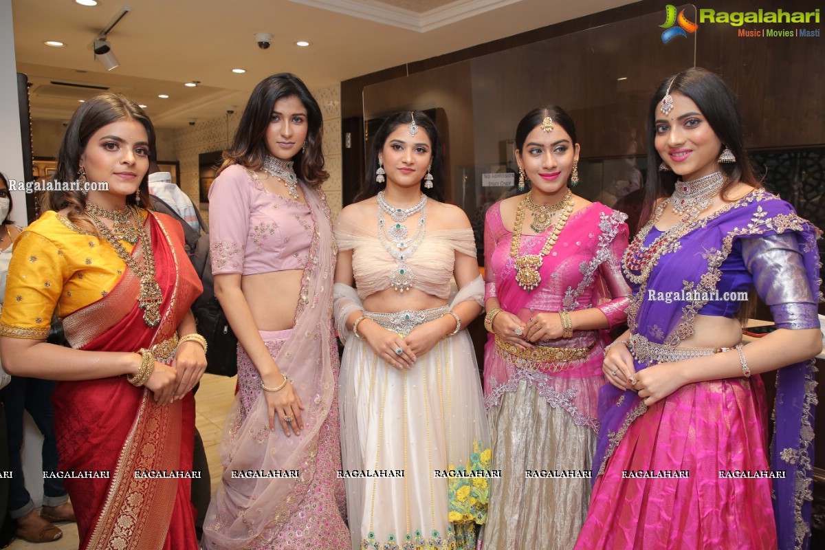 Manepally Jewellers Wedding Collection 2021 Launch at Panjagutta Store