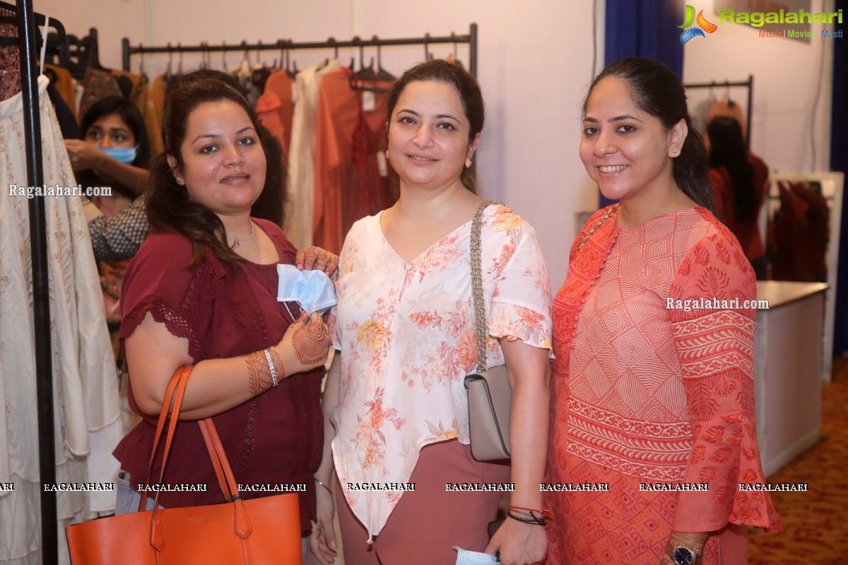 Pandora Fashion Exhibition at Taj Deccan