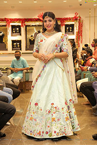 Shivraj Laxmichand Jain Jewellers Launch Fashion Showcase