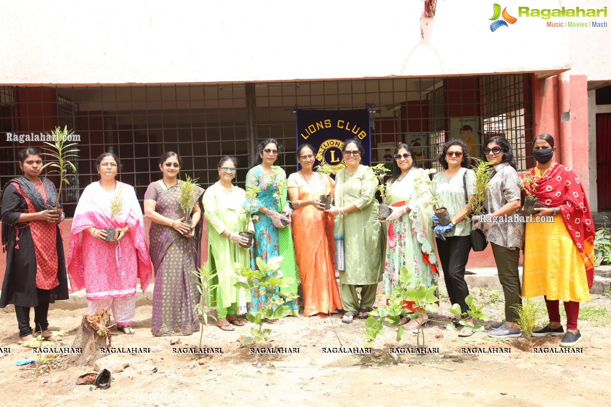 Vana Mahotsav - Tree plantation by Lions Club of Hyderabad Petals