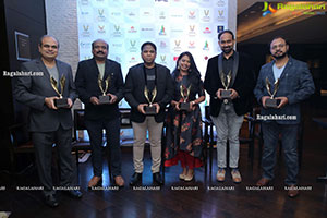 Vysya Limelight Awardes Interacting With Awardees