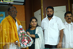 Naa Ventapaduthunna Chinnadevadamma Movie Press Meet