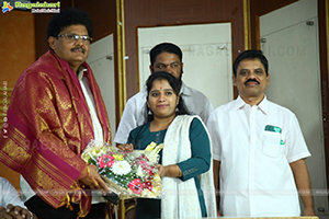 Naa Ventapaduthunna Chinnadevadamma Movie Press Meet