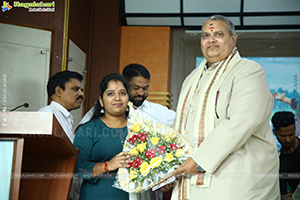 Naa Ventapaduthunna Chinnadevadamma Movie Press Meet