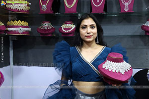 Sutraa Fashion Exhibition, Inaugurated by Kamakshi Bhaskarla