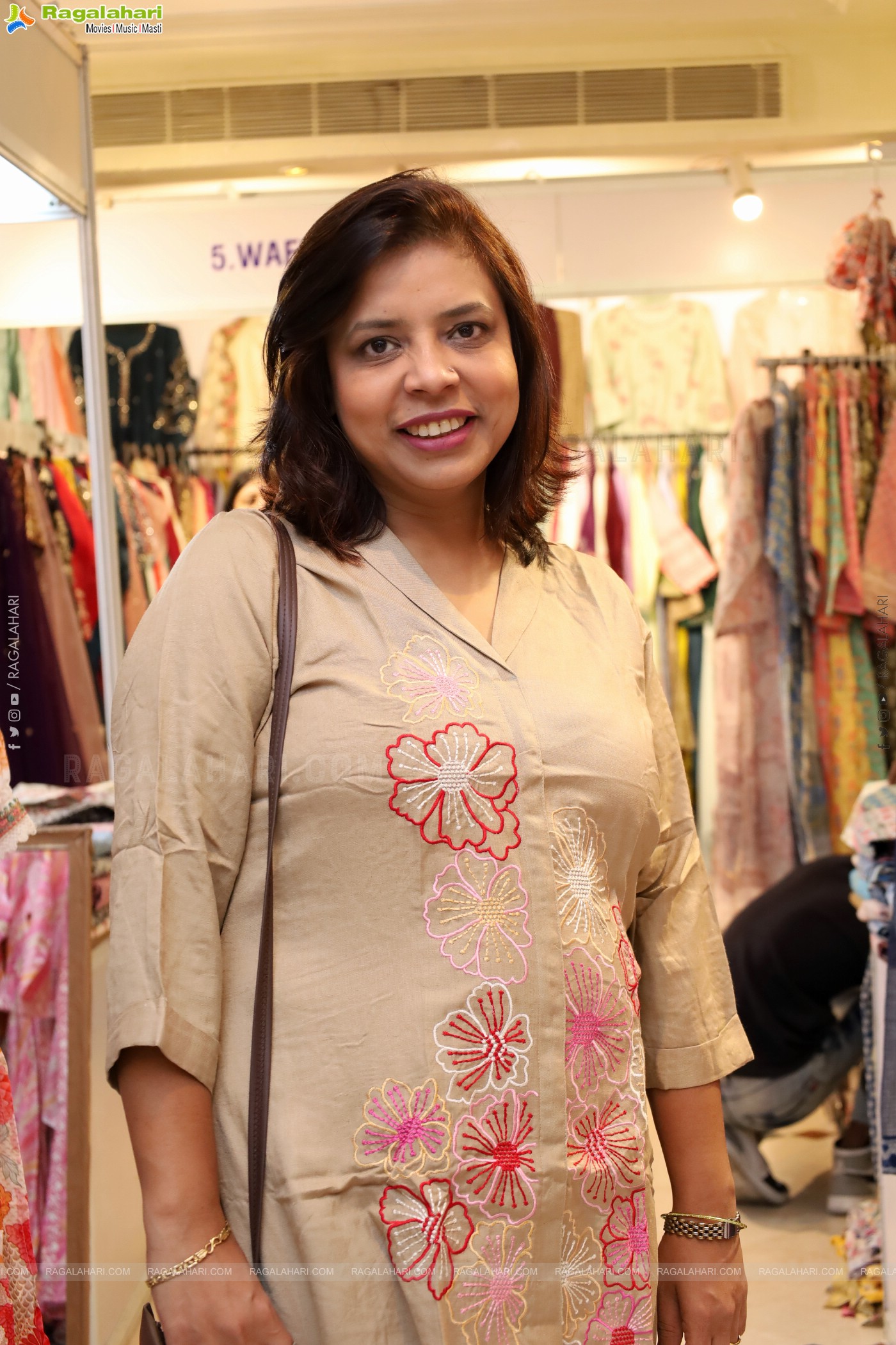 Sutraa Fashion Exhibition, Inaugurated by Kamakshi Bhaskarla at Taj Krishna