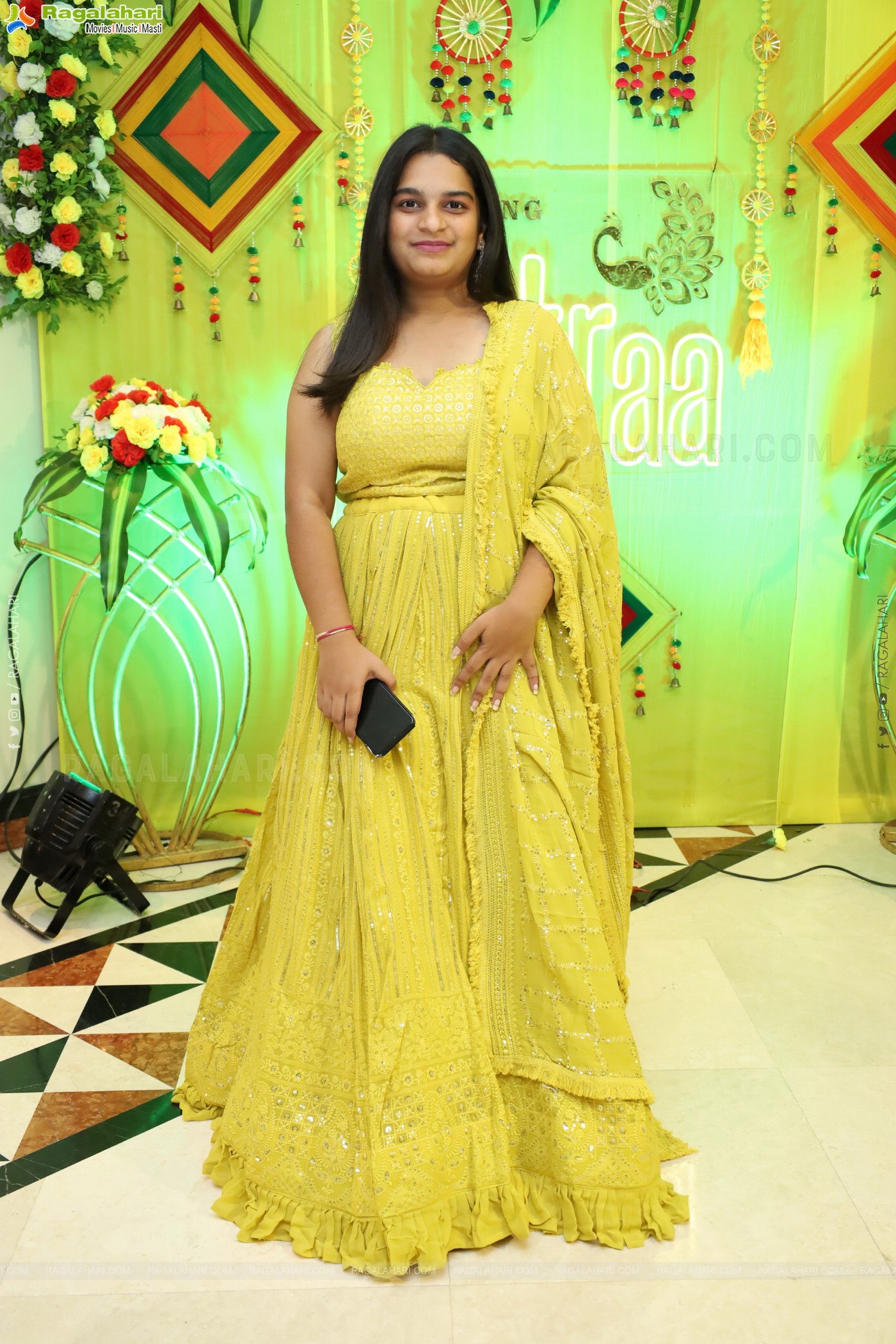 Sutraa Fashion Exhibition, Inaugurated by Kamakshi Bhaskarla at Taj Krishna