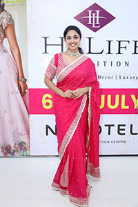 Hi Life Exhibition Grand Fashion Showcase Event, Hyderabad