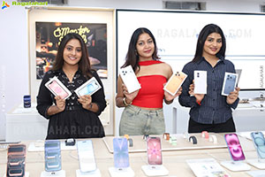 Rashi Singh Launch Apple Days at Bajaj Electronics Store