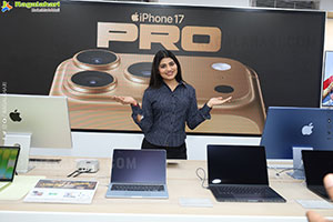 Rashi Singh Launch Apple Days at Bajaj Electronics Store