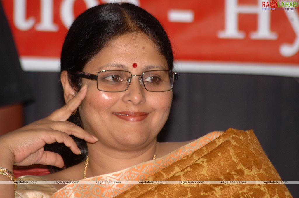 Film Critics Association Felicitates Jayasudha