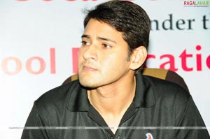 Mahesh Babu Presents Thums Up Merit Scholarships