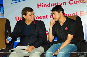 Mahesh Babu Presents Thums Up Merit Scholarships