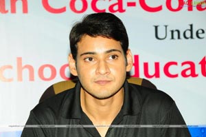 Mahesh Babu Presents Thums Up Merit Scholarships