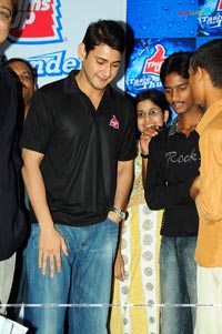 Mahesh Babu Presents Thums Up Merit Scholarships