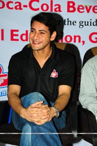 Mahesh Babu Presents Thums Up Merit Scholarships