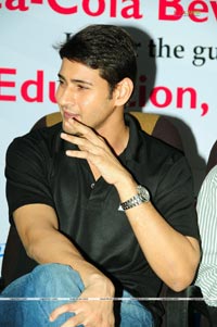 Mahesh Babu Presents Thums Up Merit Scholarships