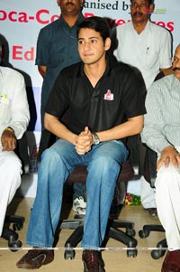 Mahesh Babu Presents Thums Up Merit Scholarships