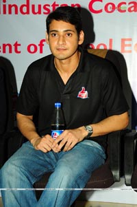 Mahesh Babu Presents Thums Up Merit Scholarships