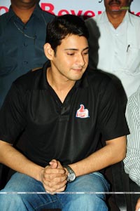 Mahesh Babu Presents Thums Up Merit Scholarships