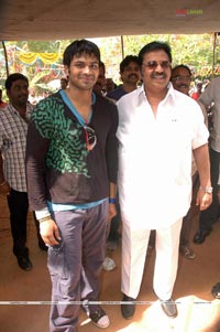 Manoj-Sheena Film Muhurat