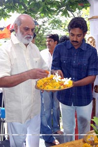 Sunil-Saloni-Rajamouli Film Muhurat