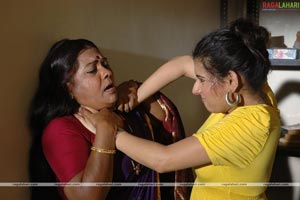 Archana/Veda, Thriller Manju