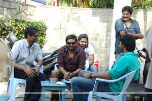 Ek Niranjan Working Stills