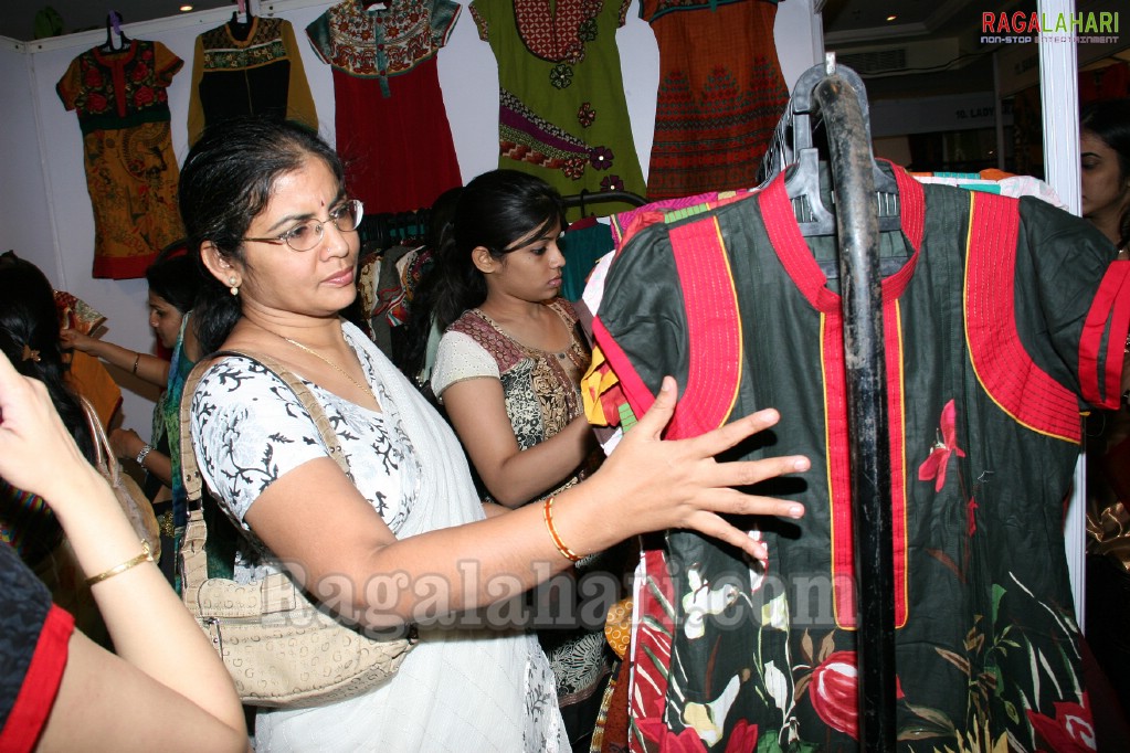 D'sire Exhibition Cum Sale @ Taj Krishna, Hyderabad