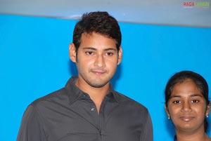 Mahesh Babu at Univercell