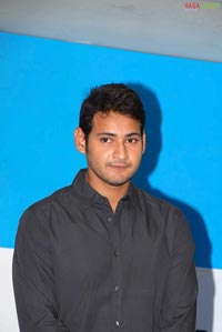 Mahesh Babu at Univercell