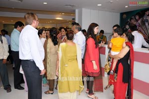 Neeru's Dilsukhnagar Outlet Launch