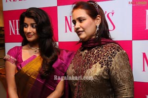 Neeru's Dilsukhnagar Outlet Launch