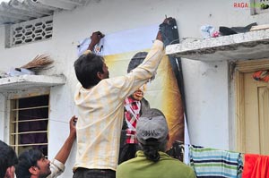 Allu Arjun in Slum Areas