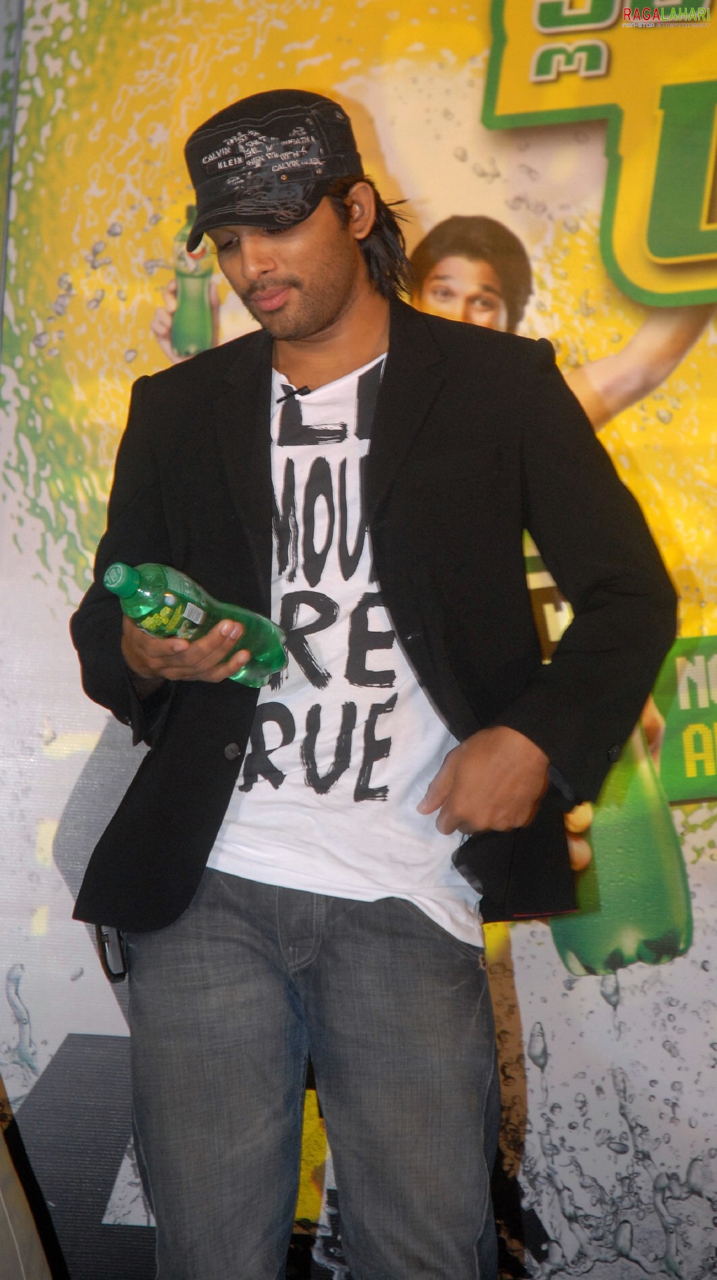 Allu Arjun 7UP iPod Contest