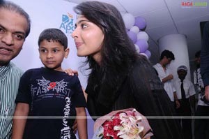 Anushka at Cancer Hospital