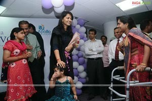 Anushka at Cancer Hospital