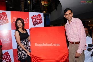 Richa Gangopadhyay Launches Logo for Flying Machine's Yuthopia Fest at Hyderabad Central