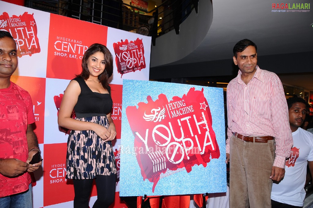 Richa Gangopadhyay Launches Flying Machine's Yuthopia Fest Logo at Hyderabad Central