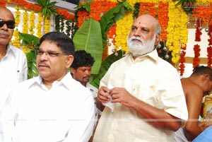 Naga Chaitanya-Tamanna Film Muhurat