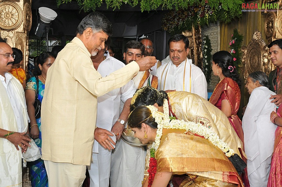 Sowbhagyalakshmi-Sravankumar Marriage