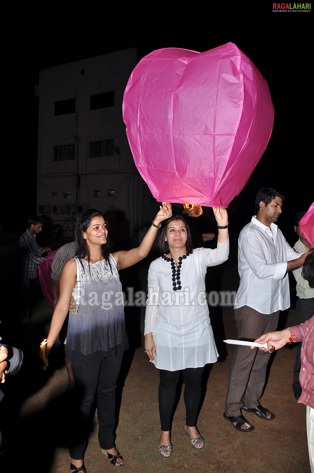 Sraddha Arya @ ‘I am a Survivor’ programme at Apollo Hospitals in Hyderabad.