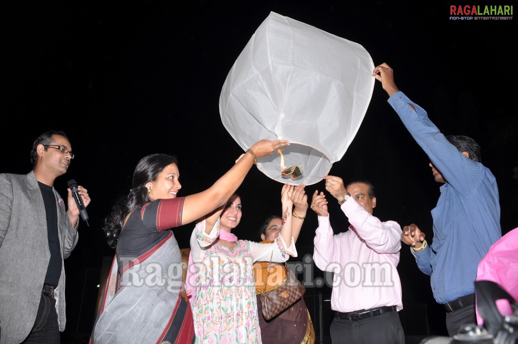 Sraddha Arya @ ‘I am a Survivor’ programme at Apollo Hospitals in Hyderabad.