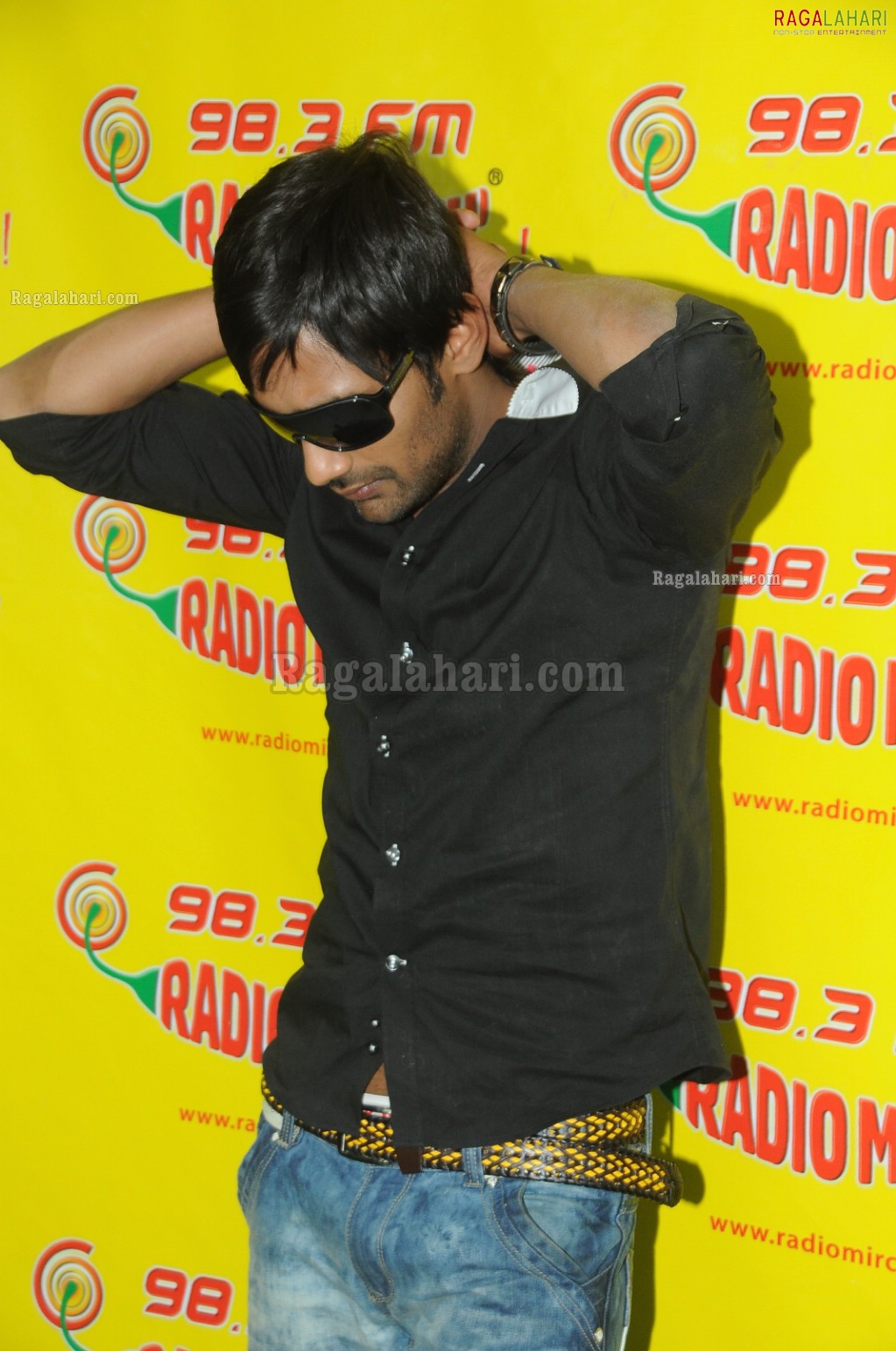 Varun Sandesh & Asmita Sood at Radio Mirchi